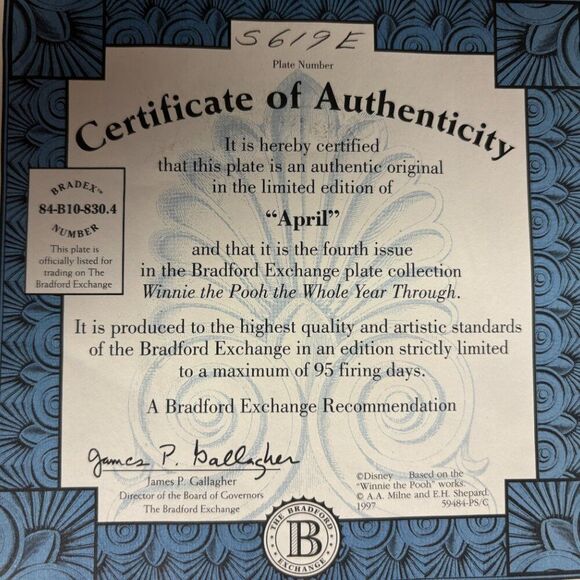 NWOT: Bradford Exchange Winnie The Pooh April Calendar Plate with Certificate - Picture 2 of 3